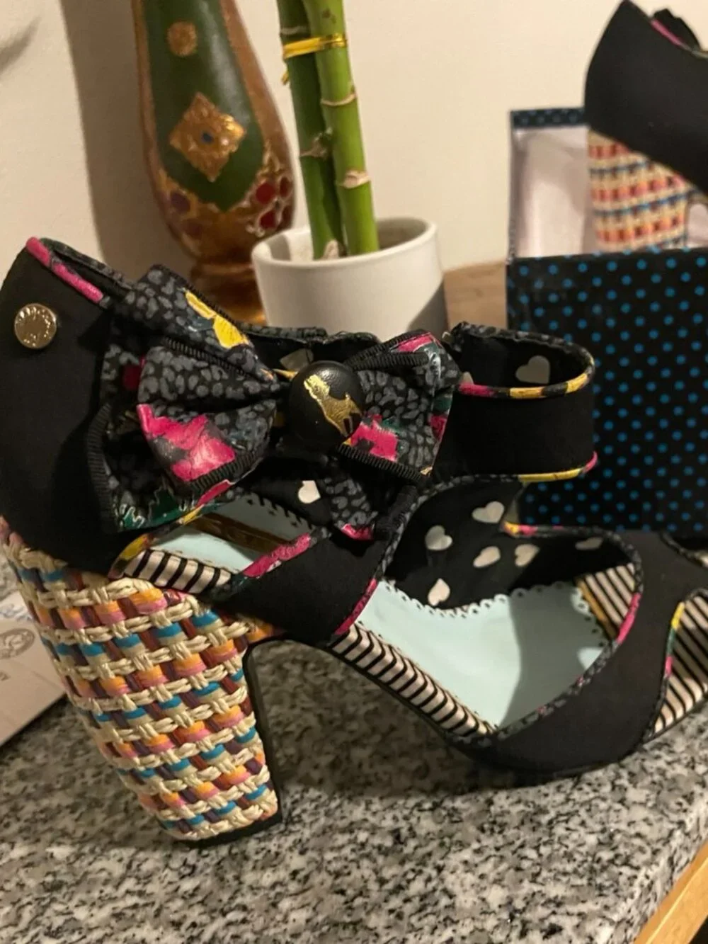 BABYCHAM Vintage-Style Multicolor Woven Heel Platform Shoes – Original Box